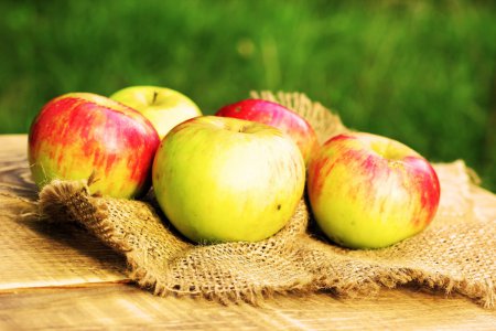 яблука для нарощування м'язів